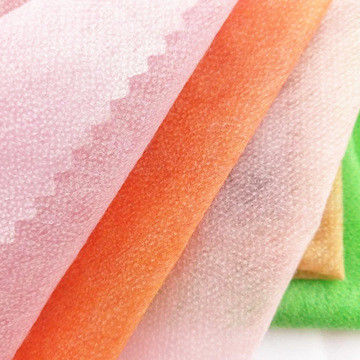 15- 150cm de ancho Rollo de tejido no tejido a pedido en cualquier color para los requisitos del cliente