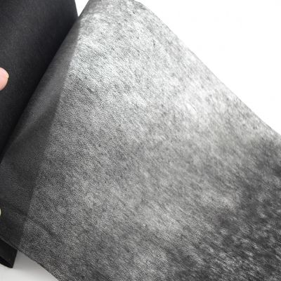 Rollo de tela de filtro de fibra no tejida de carbono activado 40 gsm 45 gsm 50 gsm para control de olores de automóviles